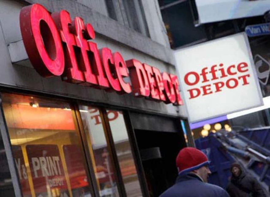 Se fusionan Office Depot y Office Max por casi u$ millones