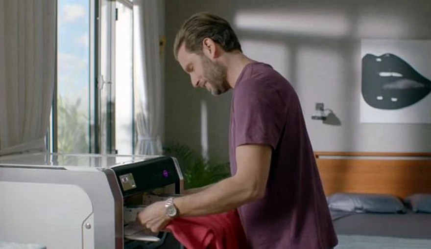 Video: funciona la máquina que dobla la ropa