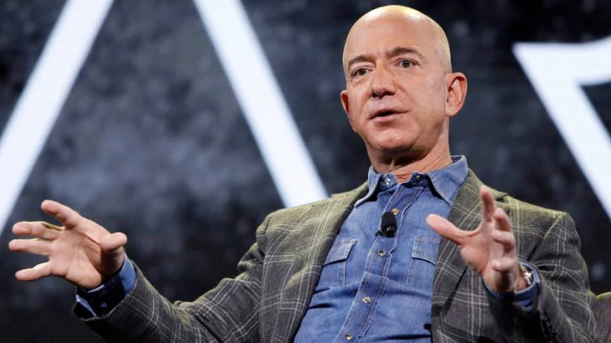Las 3 preguntas clave de Jeff Bezos antes de contratar a alguien