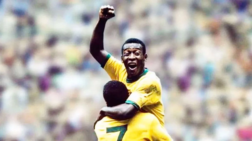 Goles, partidos y mundiales: los números de la carrera de Pelé
