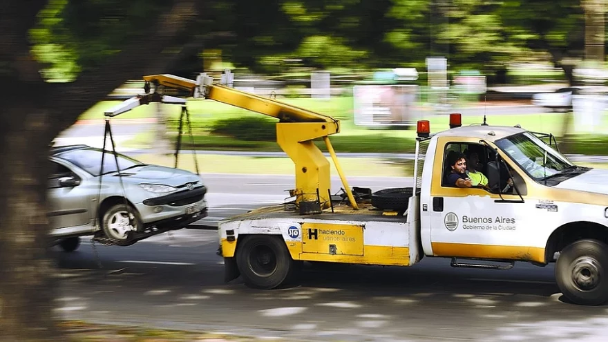 City Of Buenos Aires: Can The Tow Truck Tow Your Car If It Is Badly Parked?