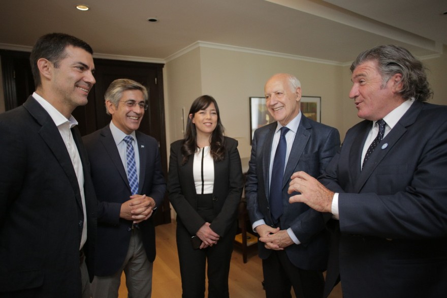 Lavagna y Urtubey en Mendoza: "Los ciudadanos tienen que mirar los antecedentes de quienes dicen las propuestas"