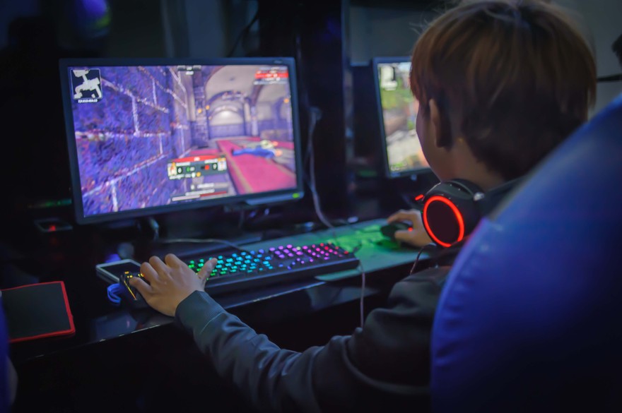 Los peligros detrás del Fortnite: pedofilia, estafas y adicción