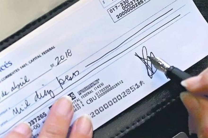 Cómo será el cheque electrónico que comenzará a funcionar en la Argentina