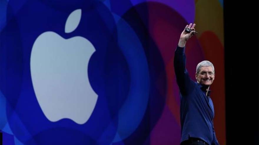 ¿Qué aumento recibió Tim Cook para tener ingresos por más de u$s15 M en 2018?