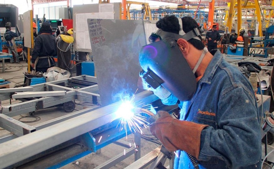 Reclaman medidas para reactivar el sector de las Pymes industriales y mantener los empleos