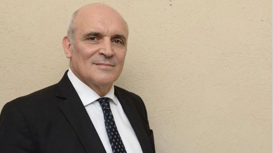 "El programa económico de Macri es incoherente y Dujovne es un cínico"