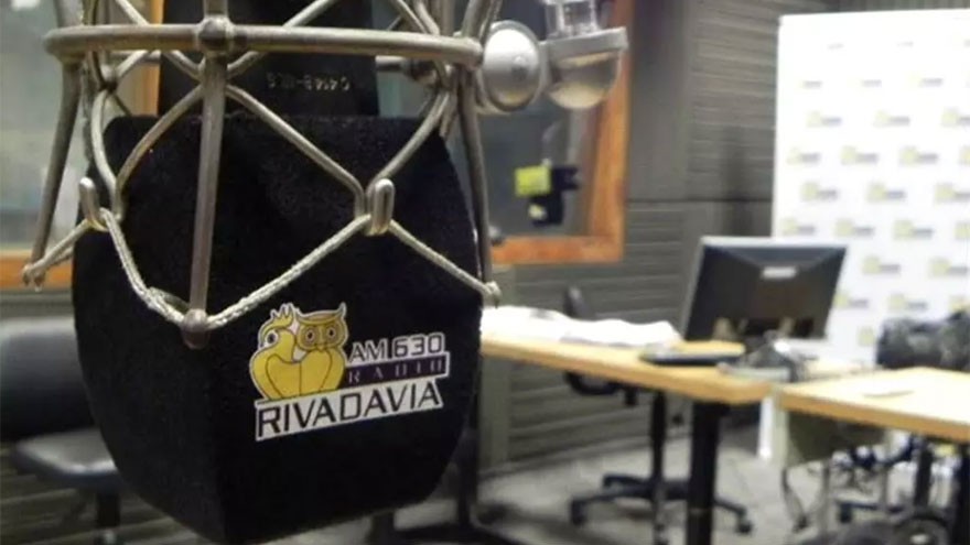 Sorpresa en Radio Rivadavia: por "presiones", una figura se quedó afuera de la programación