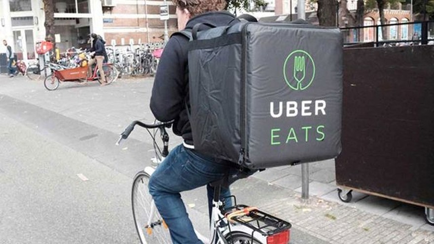 Se va Uber Eats de Argentina: qué pasó y quién es el gran ganador en la "guerra de deliveries"