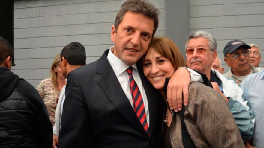 Escándalo: la diputada Tundis hizo "la gran D´Elía" y ubicó a 6 familiares en cargos públicos con sueldos de hasta 96.000 pesos