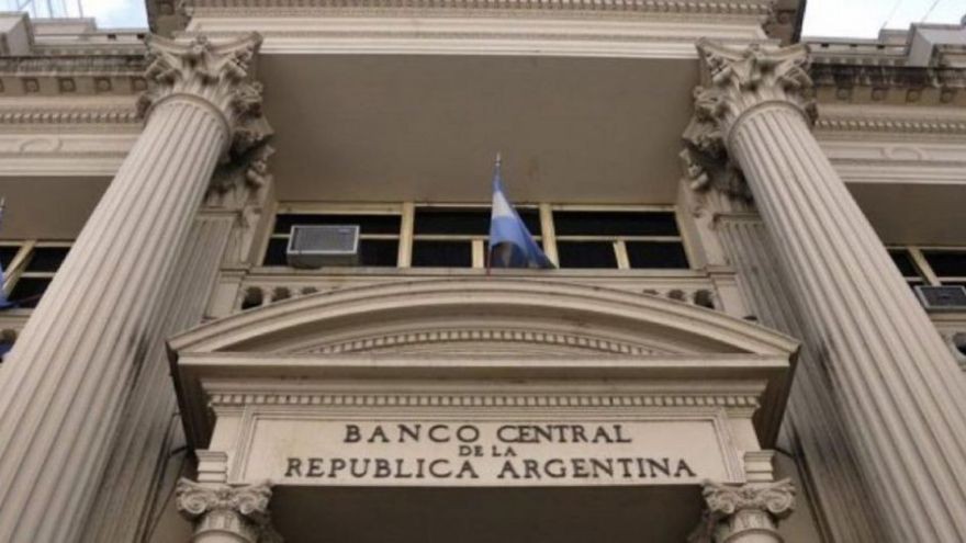 La tasa de interés volvió a bajar y toca su nivel más bajo en seis meses