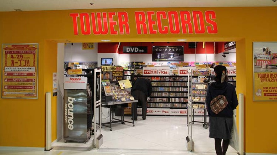 Por qué en Japón se vive un auge de la música en CD, que agoniza en el resto del mundo