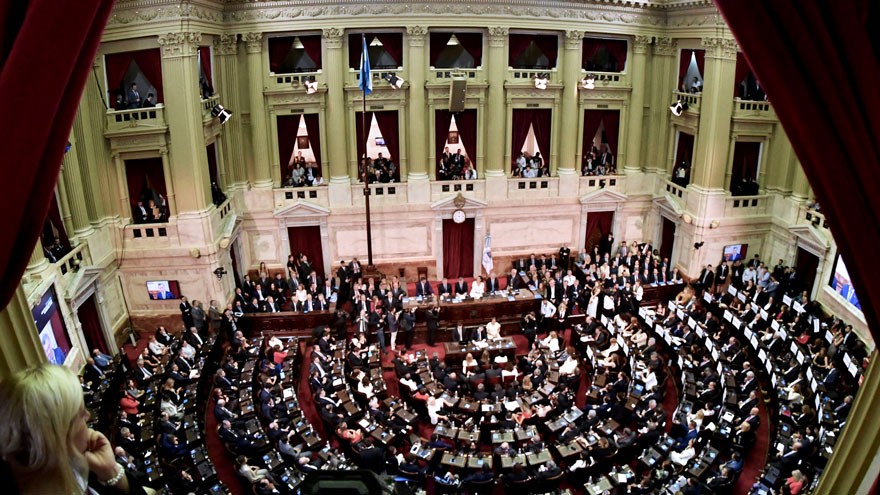 Fuerte presencia K y un peronismo afianzado: cómo quedaría el Congreso con los resultados de las PASO