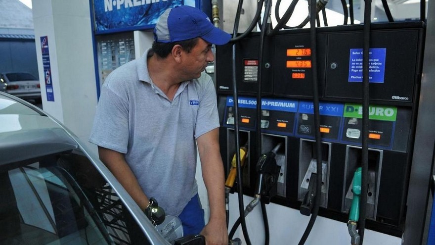 YPF se suma a los aumentos: ¿cuánto cuesta el litro de súper?