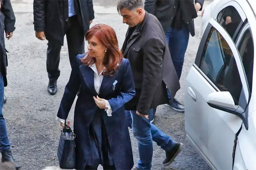 Nuevo procesamiento a Cristina: presunta cartelización de la obra pública y coimas de peajes