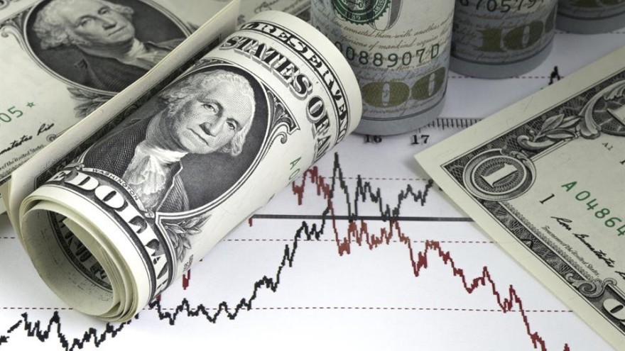 BCRA evalúa lanzar más medidas para que los bancos suban sus tasas