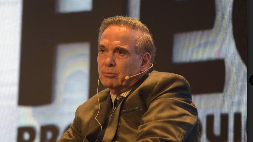 Debut de Pichetto candidato ante los empresarios: lo aplaudieron y creen que asegura la reelección de Macri