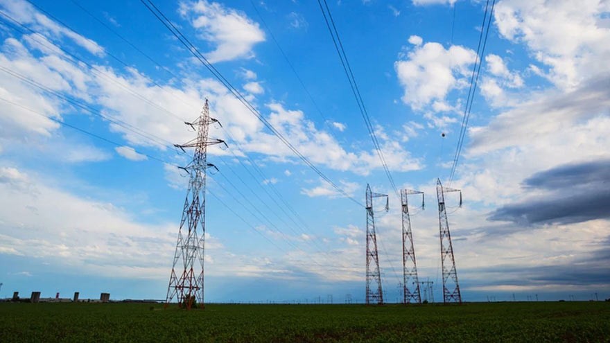 Apagón masivo: qué es el sistema de interconexión eléctrica y por qué tuvo una falla