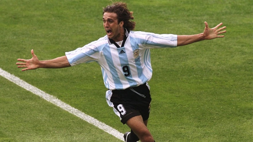 Video: adelanto de la serie sobre Gabriel Batistuta