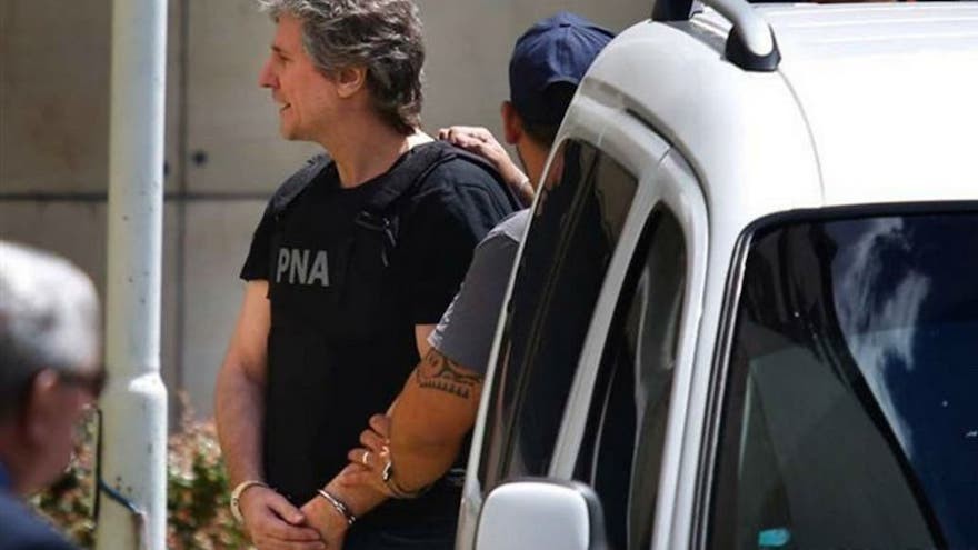 Amado Boudou suma deudas de casi medio millón de pesos por este auto