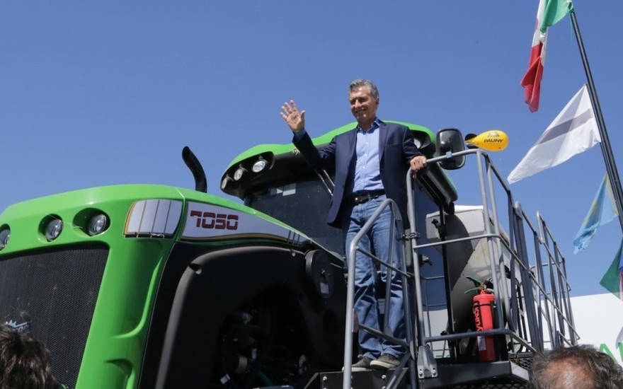 Macri tiene en carpeta anuncios sobre retenciones que espera el campo