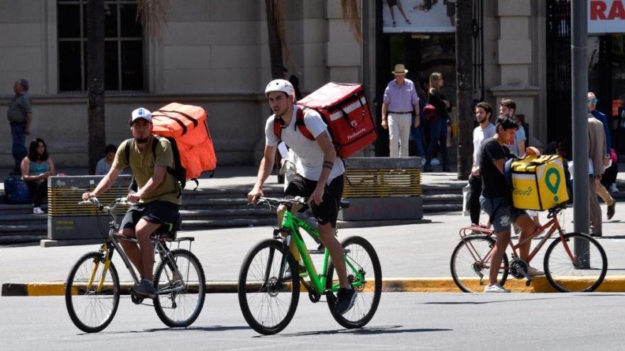 Alerta por coronavirus en app de delivery: dio positivo una repartidora de una popular aplicación