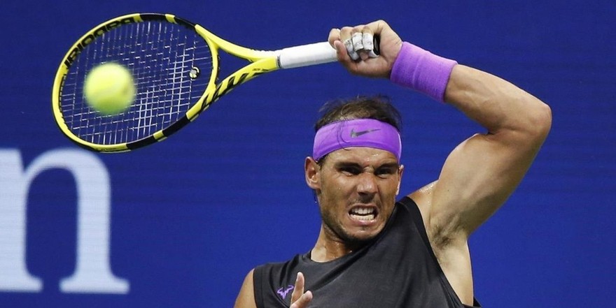 Impresionante video: Rafael Nadal le apuntó a una cabina de transmisión y le acertó