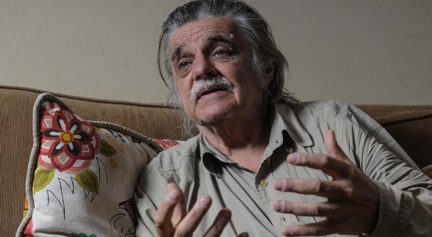 El intelectual K pidió reescribir la historia para dar una "valoración positiva a la guerrilla de los 70"