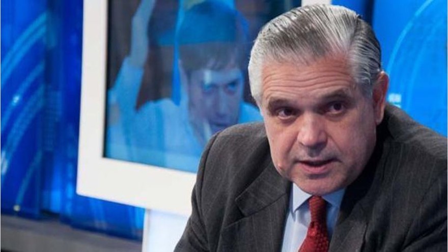 Ricardo López Murphy: "Si se restablece la previsibilidad de la deuda, se producirá un colapso del riesgo país"