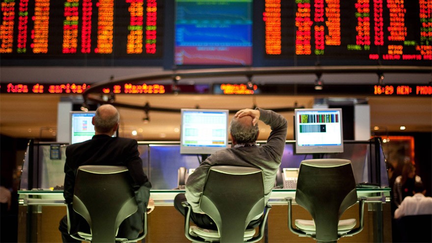 Por la deuda, el riesgo país supera las 2.000 unidades por primera vez en un mes
