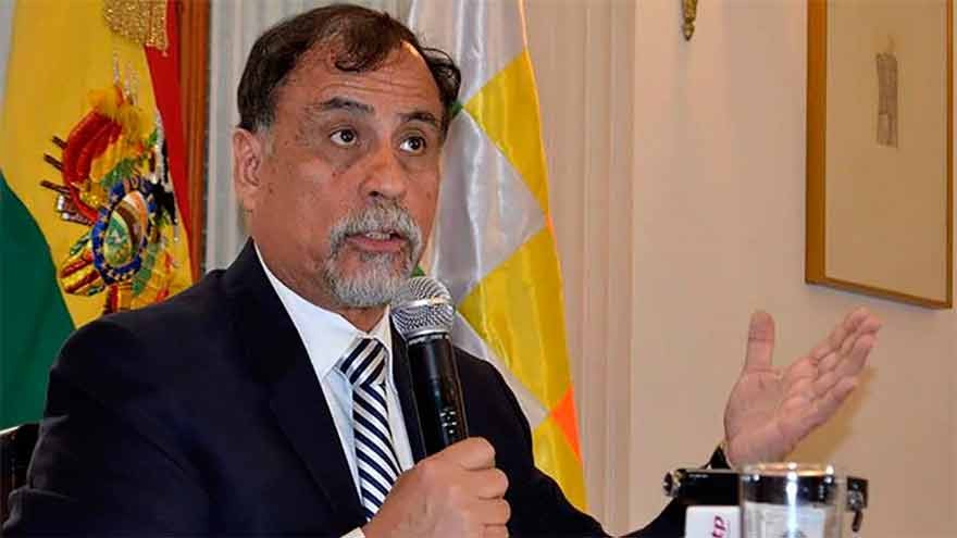 "En Bolivia hay un poco de anarquía pero no hay un golpe de Estado"
