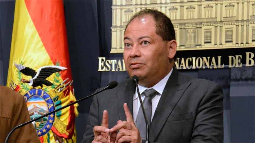 Ministro de Gobierno de Evo Morales está "a resguardo" en la Embajada argentina en La Paz