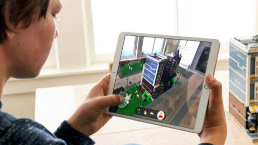 Las gafas de realidad aumentada de Apple no llegarán hasta el año 2023