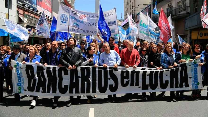 El gobierno autorizó un nuevo sindicato en el sector bancario impulsado por la CTA