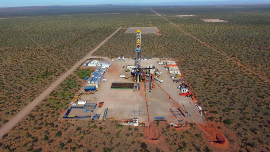 Cambio de manos: Aleph absorberá activos de Vista Oil&Gas