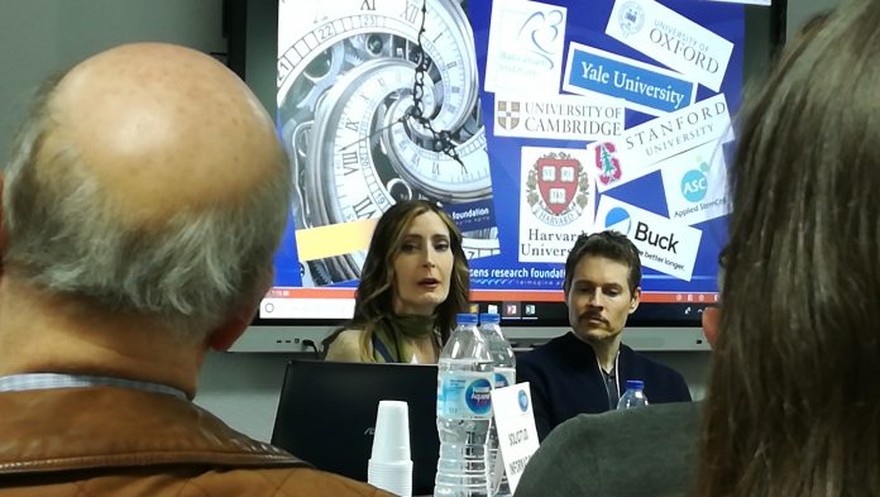 Vivir para siempre, ¿ficción o futuro?: científicos le ponen fecha al "fin de la vejez"