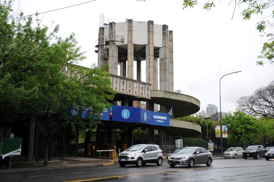 Sorpresa en mundo de los negocios: un "tapado" construirá un polo gastronómico en el estacionamiento del Hipódromo de Palermo
