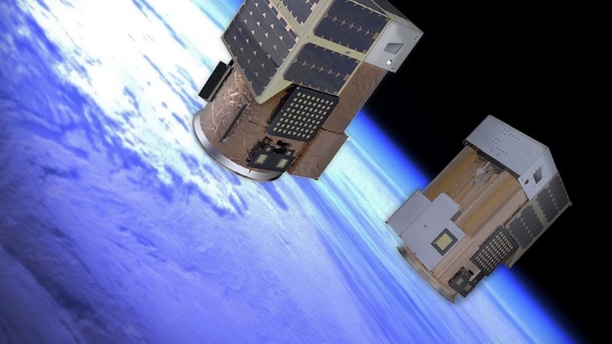 Emprendedor argentino lanza dos nuevos microsatélites con éxito