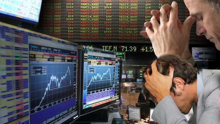 Reacción a la "sostenibilidad" de deuda de Guzmán: cayeron bonos y acciones, subió riesgo país