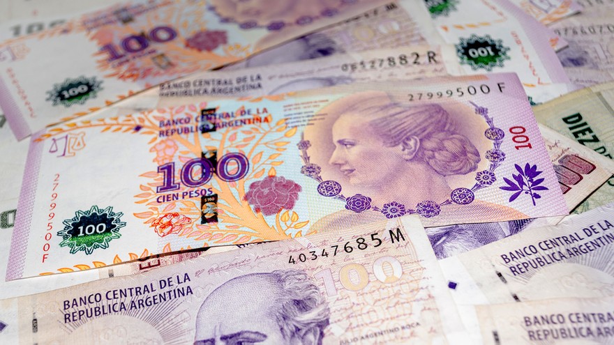 Aumento salarial por decreto para privados: quiénes lo cobran, cuándo se paga y quiénes se quedan afuera