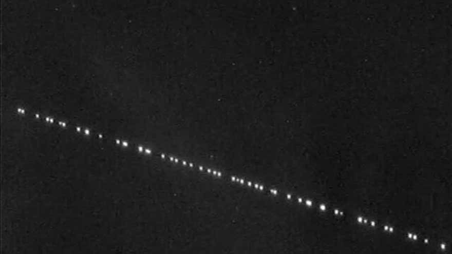 Trencito de satélites de Starlink: estos sitios web te avisan cuándo pasan por tu ciudad