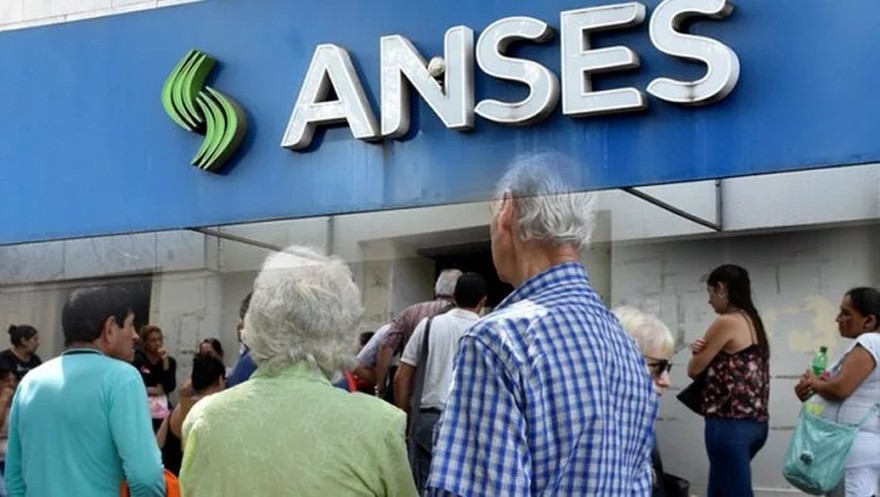 Nuevo fallo: la AFIP no puede retener Ganancias a jubilada que tiene un tumor cerebral