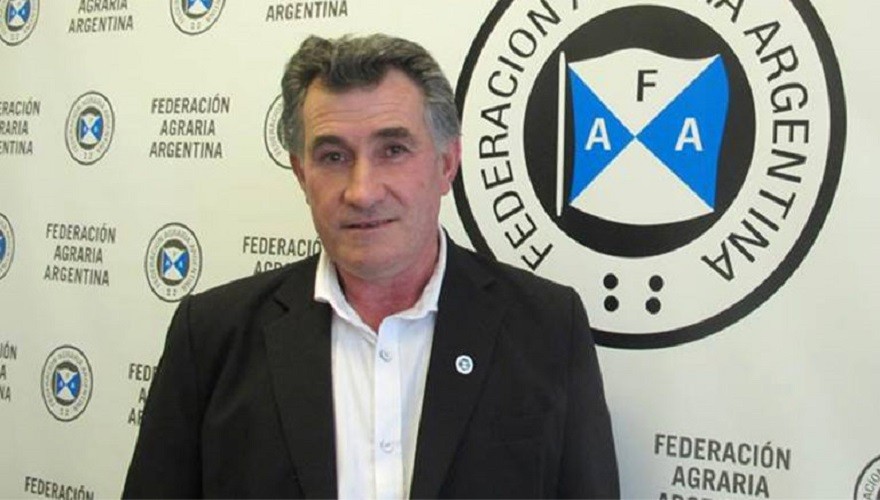 "La gente no quiere estar en blanco porque pierde los planes sociales"