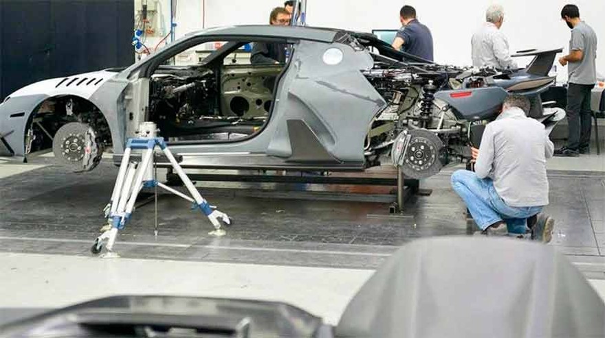 El coronavirus pone en alerta a la industria automotriz italiana