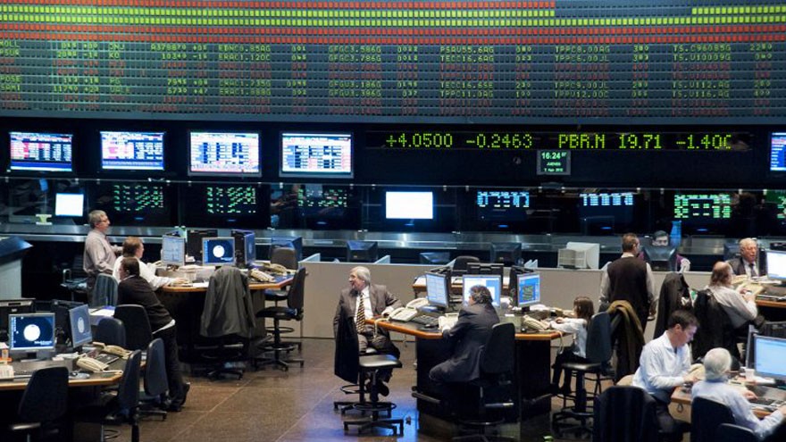 Repunte para arriesgados: acciones argentinas en Nueva York suben en el mes más del 10%