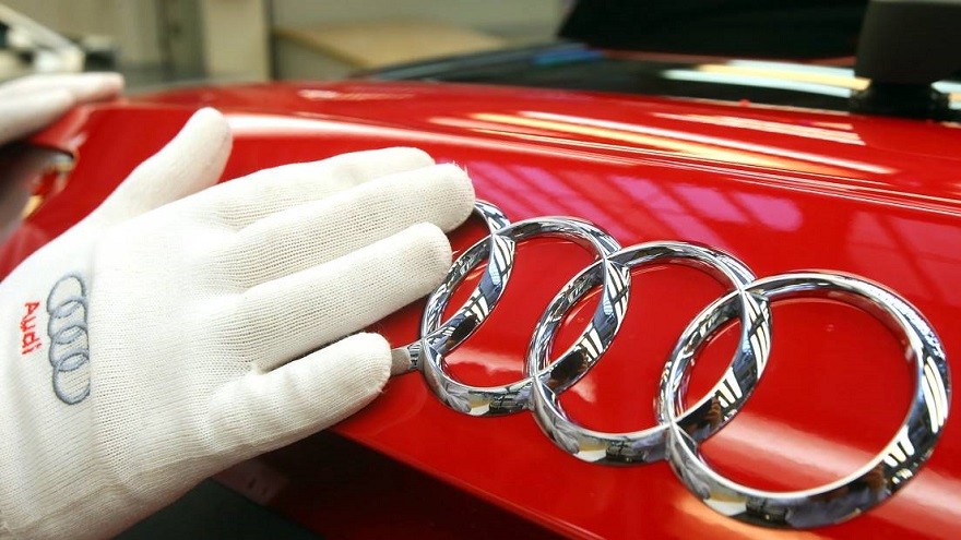Volkswagen y Audi cambian sus logos en solidaridad con el distanciamiento social contra el covid-19