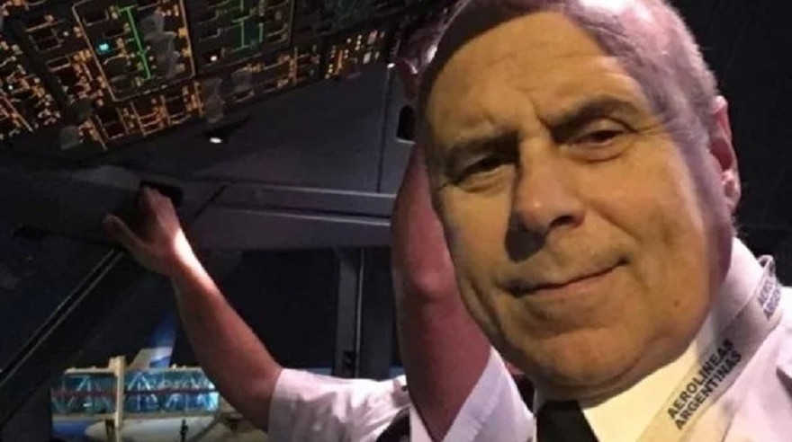 "Es desesperante, como salvar a la gente del Titanic", dijo el piloto del último vuelo para traer argentinos