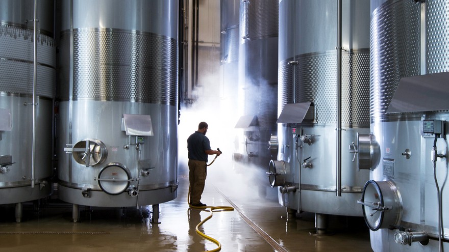 Advierten que se resentirá el consumo de vinos premium post pandemia