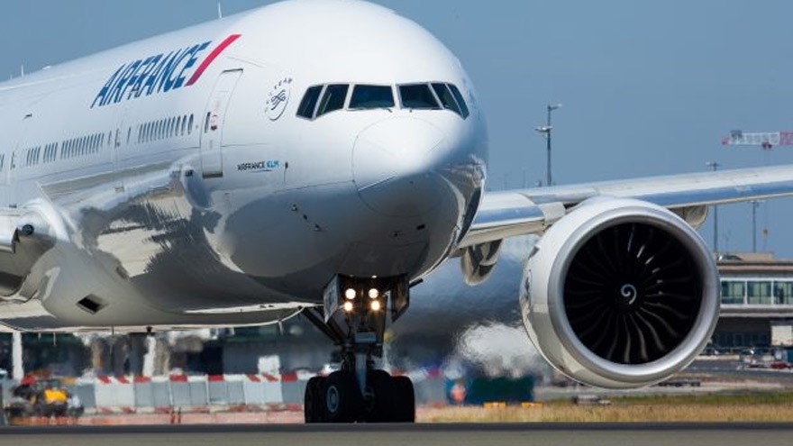 Argentinos varados en Andorra: alertan que el Gobierno rechazó un vuelo de repatriación de Air France