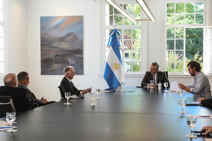 La Cámara de Comercio pidió al gobierno la apertura "gradual" de los negocios mediante un "aislamiento social selectivo"